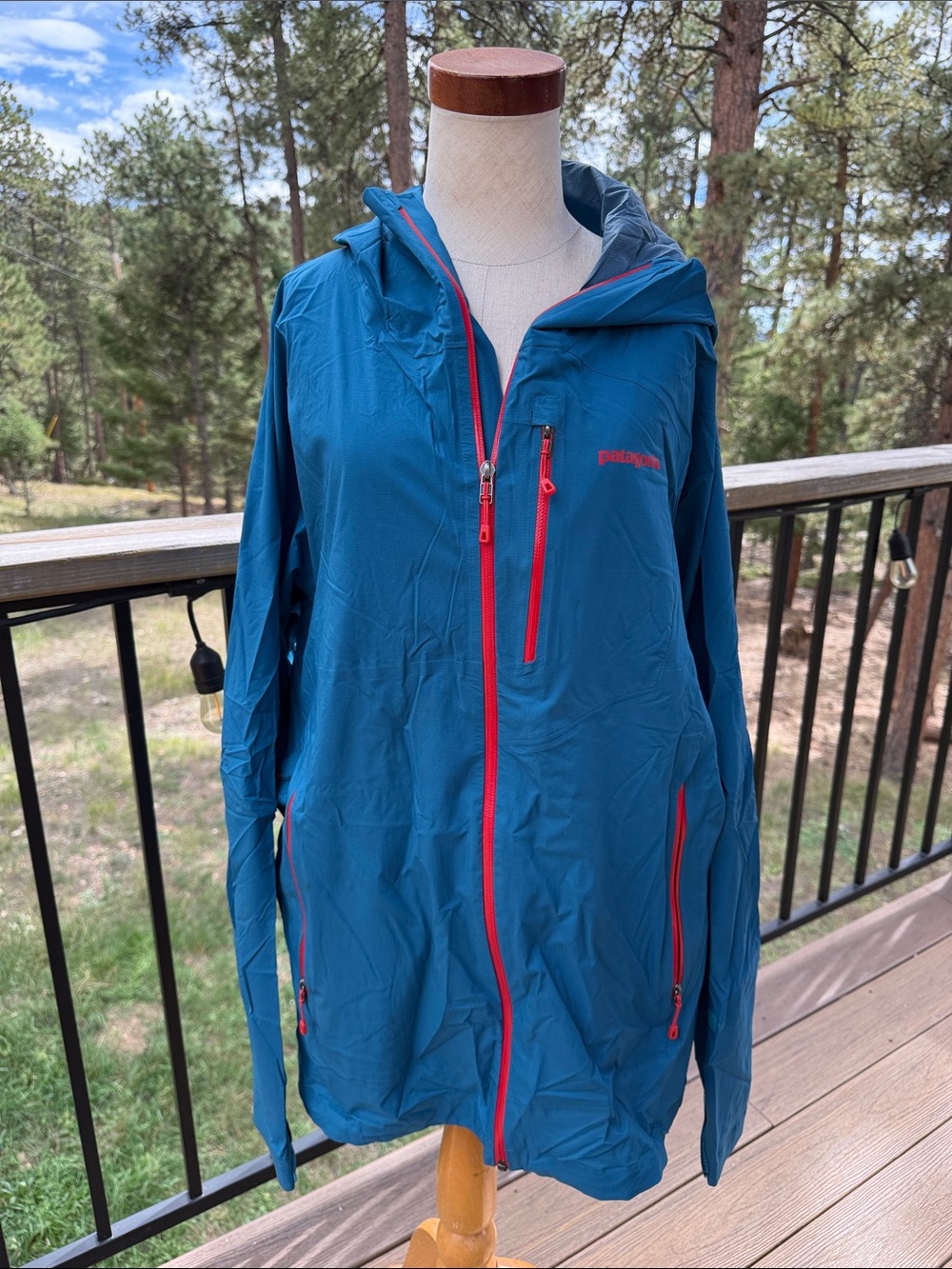 Patagonia Stretch Rainshadow H2No Jacket Men’s Large Blue Red